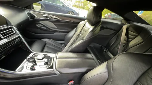 BMW Seria 8 -