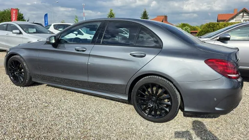 MERCEDES-BENZ C Klasa -