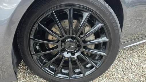 MERCEDES-BENZ C Klasa -