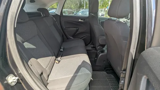 OPEL Crossland X -
