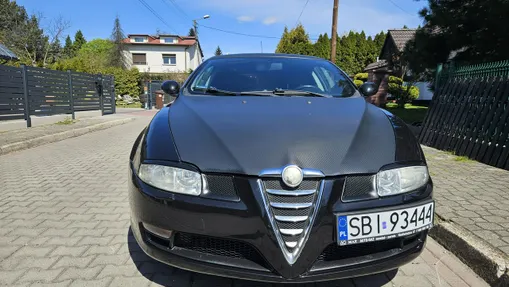 ALFA ROMEO GT -