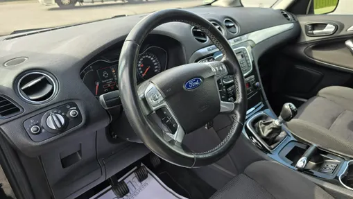 FORD Galaxy -