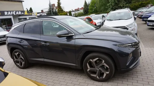 HYUNDAI Tucson -