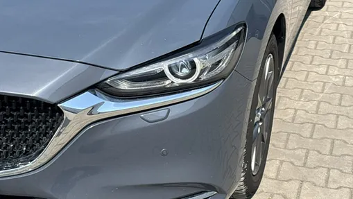MAZDA 6 -