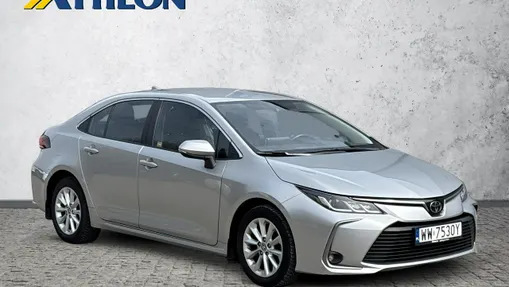 TOYOTA Corolla -