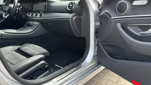 MERCEDES-BENZ E Klasa -