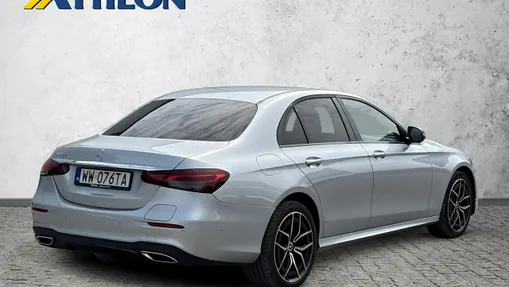 MERCEDES-BENZ E Klasa -