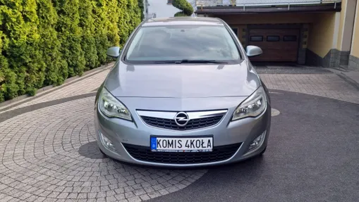 OPEL Astra -