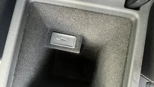 VOLKSWAGEN Passat -