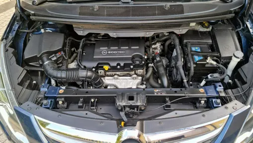 OPEL Zafira -