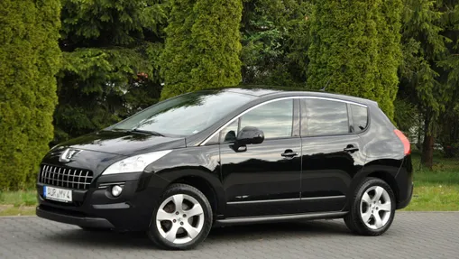 PEUGEOT 3008 -