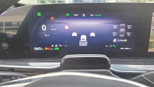 OMODA Omoda 9 Omoda 9 1.5 Super Hybrid Exclusive AWD