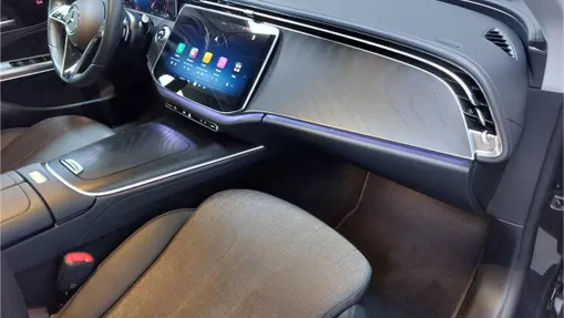 MERCEDES-BENZ E Klasa E 200 mHEV Avantgarde 9G-Tronic