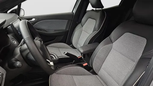 RENAULT Clio Clio 1.0 TCe Techno X-Tronic
