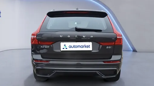 VOLVO XC60 XC60 B5 B AWD Plus Dark aut
