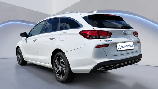 HYUNDAI i30 i30 1.5 T-GDI 48V Smart