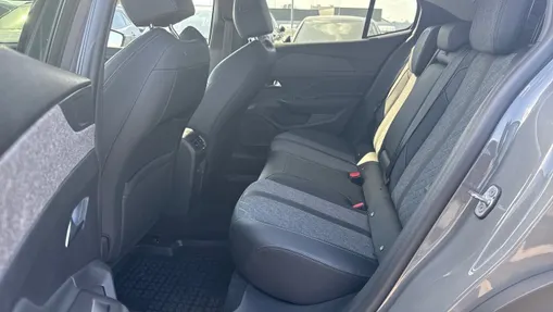 PEUGEOT 408 408 1.2 PureTech Allure S&S EAT8