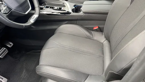 PEUGEOT 3008 3008 1.5 BlueHDi GT S&S EAT8