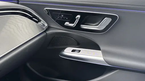 MERCEDES-BENZ E Klasa E 200 d mHEV Avantgarde 9G-Tronic
