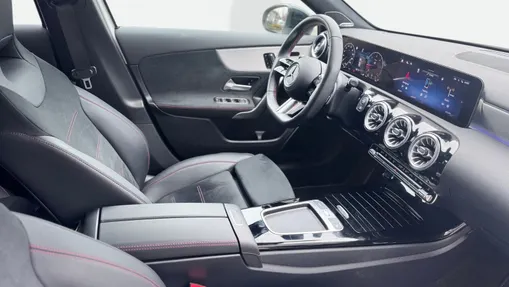 MERCEDES-BENZ A Klasa A 220 d AMG Line 8G-DCT