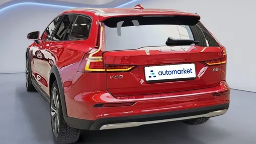VOLVO V60 V60 CC Plus B5 B AWD aut