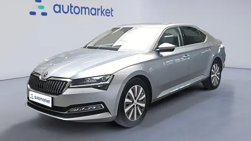 SKODA Superb Superb 2.0 TDI SCR Style