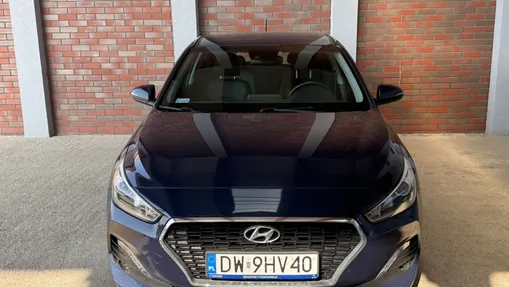 HYUNDAI i30 i30 1.4 Classic +