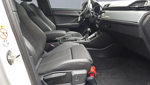 AUDI Q3 Q3 35 TFSI mHEV S-Line S tronic