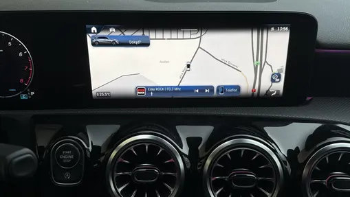 MERCEDES-BENZ A Klasa A 200 AMG Line 7G-DCT