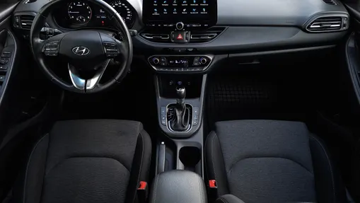 HYUNDAI i30 i30 1.0 T-GDI Smart DCT