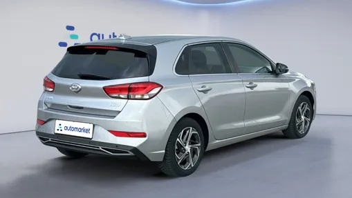 HYUNDAI i30 i30 1.0 T-GDI Smart