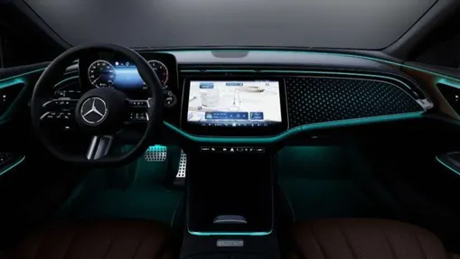 MERCEDES-BENZ E Klasa E 220 d mHEV 4-Matic AMG 9G-Tronic Nowy