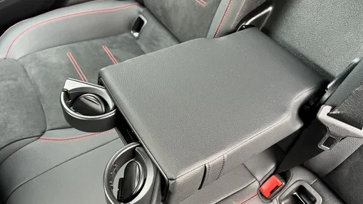 MERCEDES-BENZ A Klasa A 200 AMG Line 7G-DCT