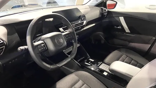 CITROEN C4 X C4 X 1.2 mHEV Plus eDCT6 Nowy