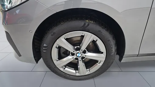 BMW Seria 2 218i aut