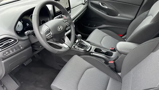 HYUNDAI i30 i30 1.6 T-GDI Modern DCT Nowy