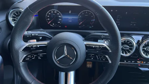 MERCEDES-BENZ A Klasa A 200 AMG Line 7G-DCT