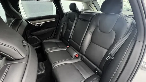 VOLVO V90 V90 T6 AWD Plug-In Hybrid Plus Dark aut
