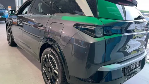 PEUGEOT 5008 e-5008 73kWh GT Nowy