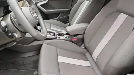AUDI A3 A3 TFSI mHEV 110 kW Advanced S tronic
