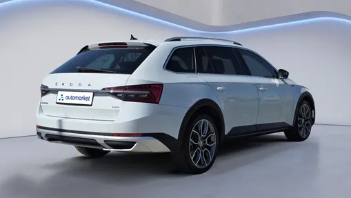 SKODA Superb Superb 2.0 TDI SCR 4x4 Scout DSG