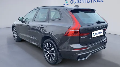 VOLVO XC60 XC60 B5 B AWD Plus Dark aut