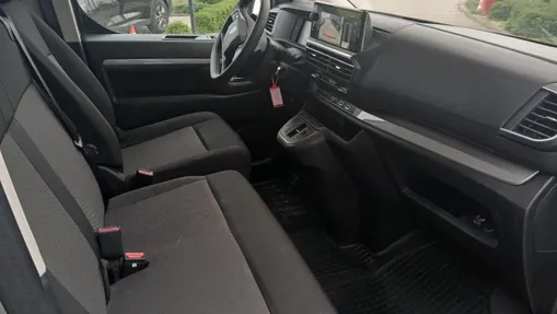PEUGEOT Traveller Traveller 2.0 BlueHDi Long Business EAT8