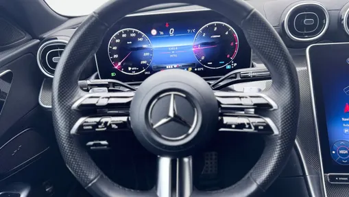 MERCEDES-BENZ C Klasa C 220 d mHEV AMG