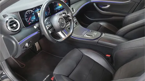 MERCEDES-BENZ E Klasa E 220 d 4-Matic AMG