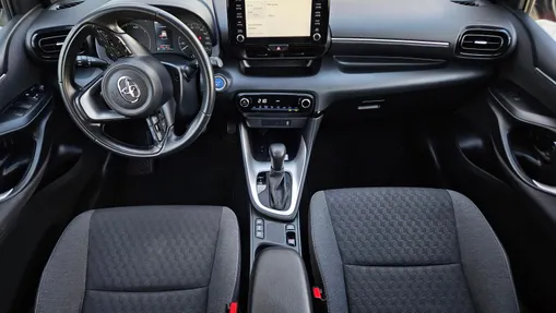 TOYOTA Yaris Yaris Hybrid 1.5 Comfort