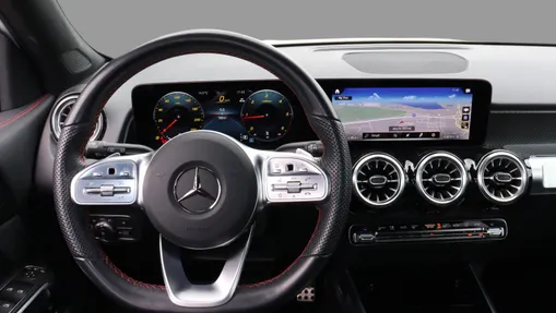 MERCEDES-BENZ GLB GLB 200 d AMG Line 8G-DCT