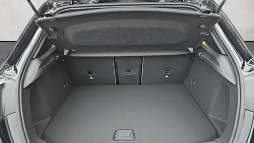 MERCEDES-BENZ A Klasa A 250 e PHEV AMG Line 8G-DCT