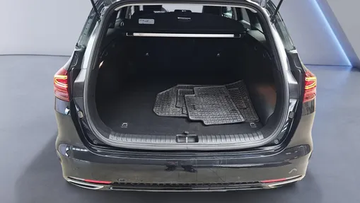 KIA Cee'd Ceed 1.6 GDI PHEV L DCT