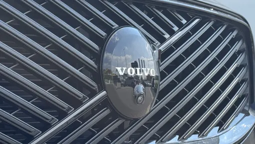 VOLVO XC60 XC60 T6 Plug-In Hybrid AWD Plus Black Edition aut